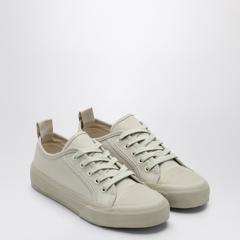 シューズ・サンダルその他 Studio Nicholson Byrd dove-coloured low sneaker Studio Nicholson Women's Byrd Dove-colou Low Sneaker | ShopSimon