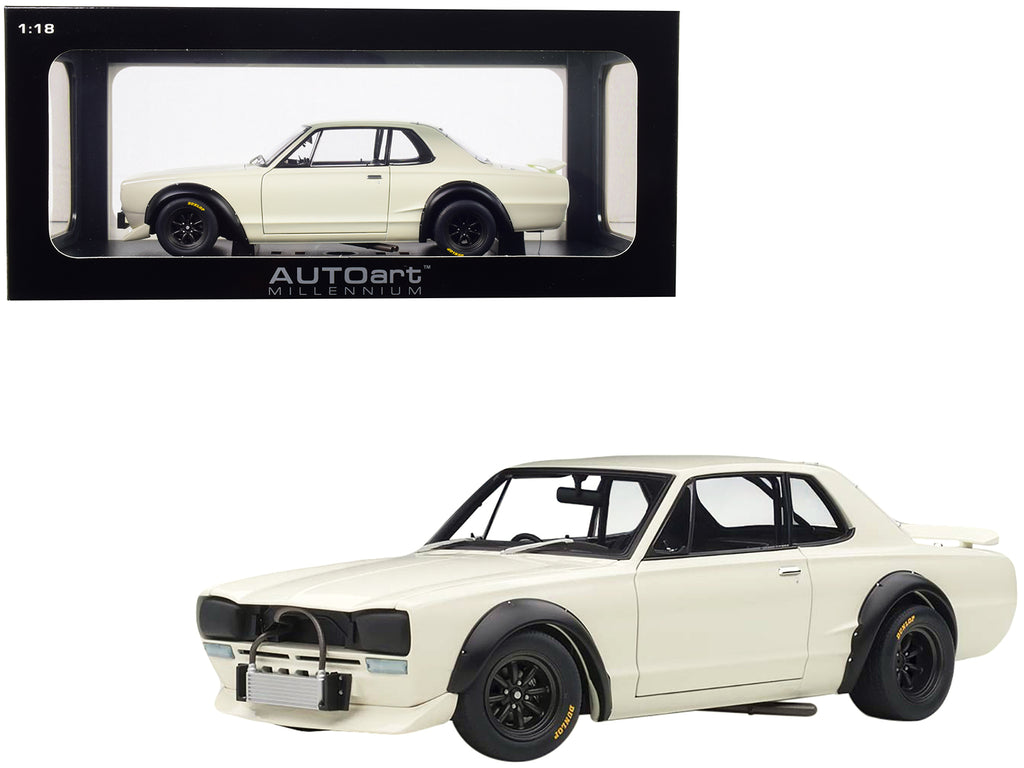 Autoart 1972 Nissan Skyline Gt-r (kpgc-10) Racing White