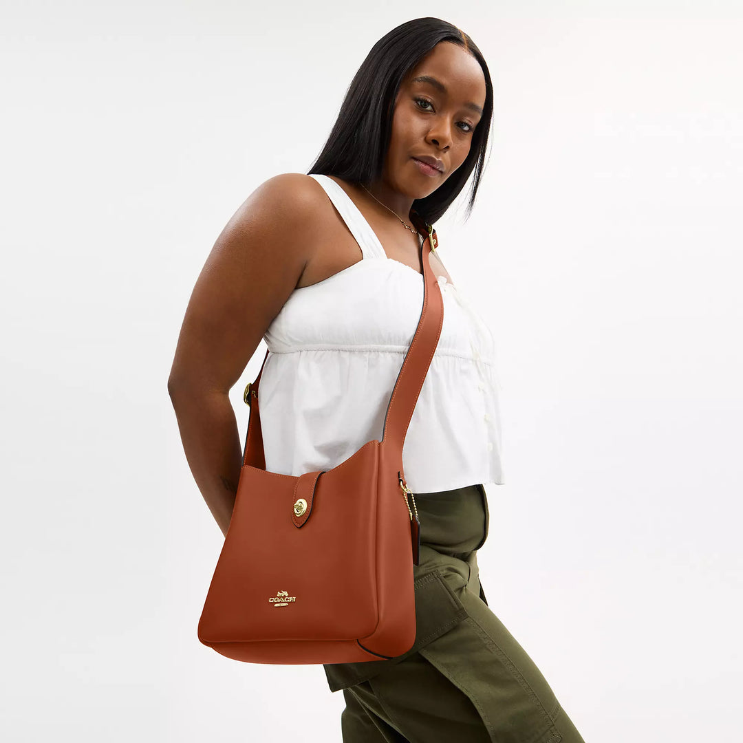 Coach　コーチ　リバーシブル　ブルゾン　X1717 Coach Outlet Hadley Convertible Crossbody | ShopSimon