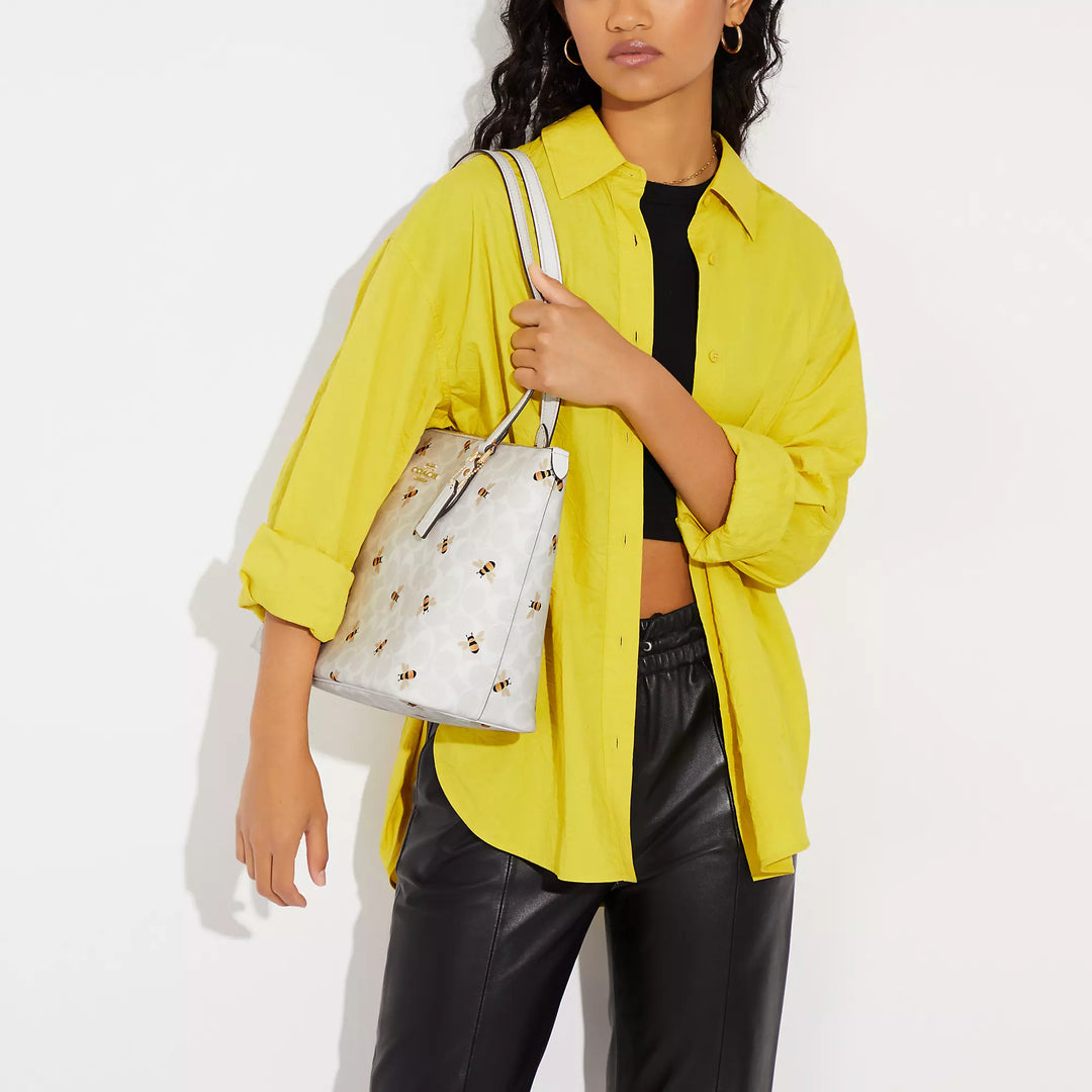 Coach Outlet Gallery Tote In Signature Canvas With Bee Print