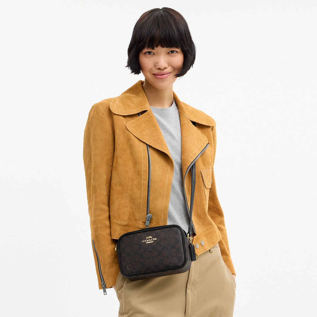 r*n様 美品 COACH コーチ シグネチャー ミニバッグ Coach Outlet Mini Jamie Camera Bag In Signature Canvas | ShopSimon