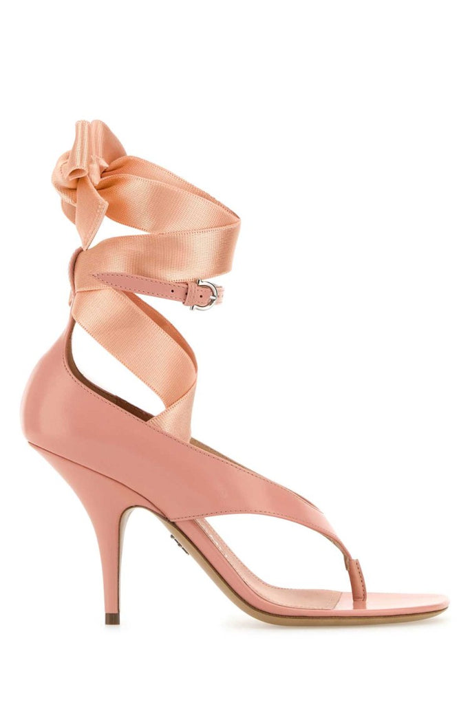 サンダル・ミュール SALVATORE FERRAGAMO PINK LEATHER LELIU 95 THONG SANDALS Salvatore Ferragamo Pink Leather Leliu 95 Thong Sandals
