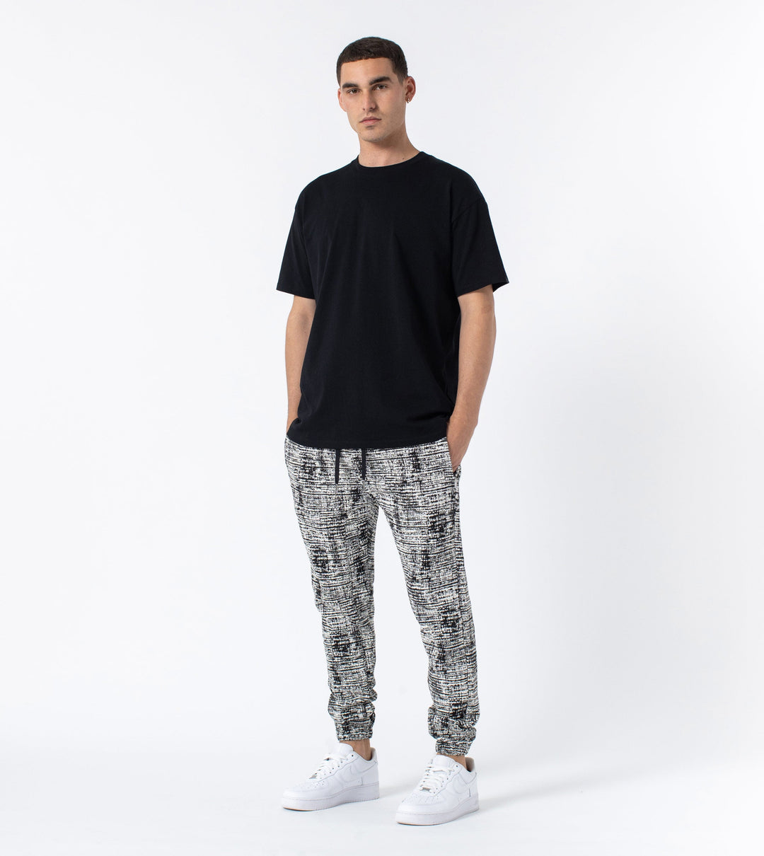 Sureshot Tech Flight Jogger Black – ZANEROBE